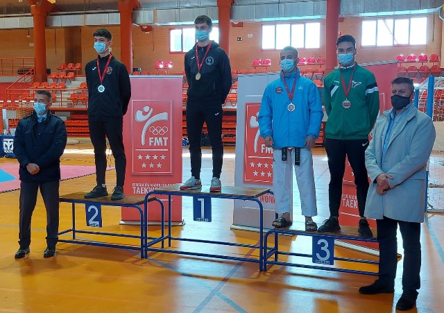 Enrique Herrero, bronce, en el “Campeonato Regional de Taekwondo senior de Madrid 2021”